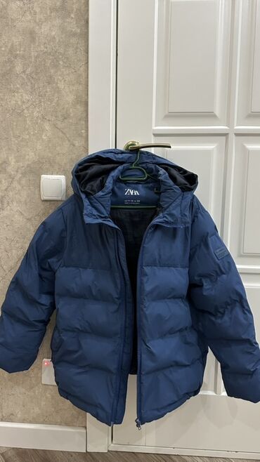 спортивные костюмы для тренировки: Детская пуховая куртка ZARA - Размер на бирке: 11–12 лет, рост 152 см