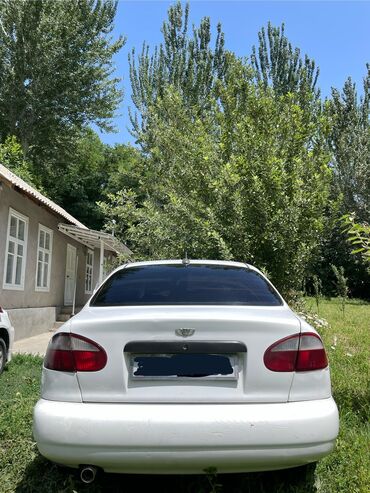 100000 сомдук машиналар: Daewoo Lanos: 1996 г., 1.5 л, Механика, Бензин