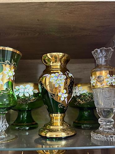чешский хрусталь: Satılır orijinal Çexiya istehsalı zərif qab-qacaq dəsti. Dəst qızılı — 2