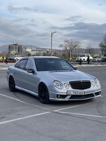 Mercedes-Benz: Mercedes-Benz E-Class: 2003 г., 5 л, Автомат, Бензин, Седан