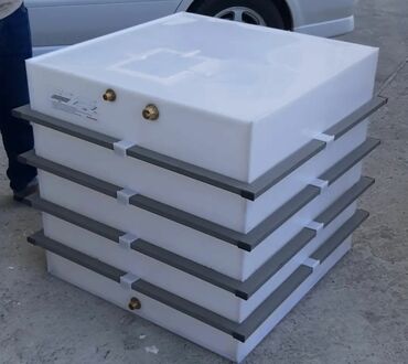 Baklar və çənlər: Bak, Plastik, Yeni — 20