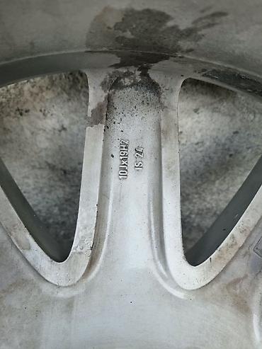 snow tyre: Комплект из 4 литых дисков BMW с шинами. Характеристики дисков: - — 5