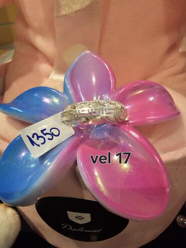 Minđuše: Srebrni nakit – više modela - Srebrne minđuše sa prozirnim cirkonima na lalafo.rs — 20 Minđuše: Srebrni nakit – više modela - Srebrne minđuše sa prozirnim cirkonima — 20