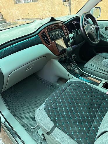 Toyota: Toyota Kluger: 2004 г., 3 л, Автомат, Газ at lalafo.kg — 6 Toyota: Toyota Kluger: 2004 г., 3 л, Автомат, Газ — 6