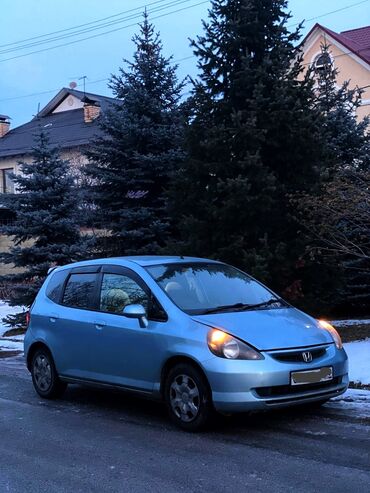 Honda: Honda Fit: 2001 г., 1.3 л, Вариатор, Бензин, Хэтчбэк