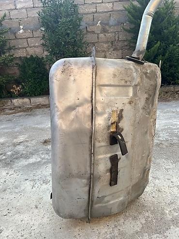 Топливные системы: Məhsul: Avtomobil üçün metal yanacaq çəni (böyüdülüb 180 litir şessot — 4