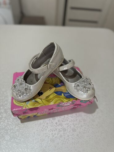 Women's Sneakers and athletic shoes: 1-2. Фото Кроссовки модные классные удобные для девочек. Размер 28 — 18