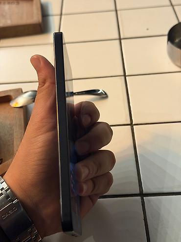 honor 90 ekran: Honor 400, 512 GB, rəng - Qara, Barmaq izi — 1