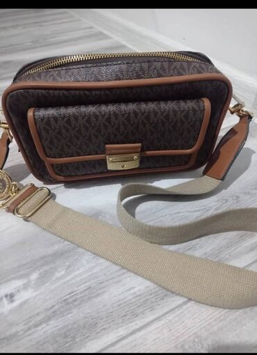 сумка дизель цена бишкек: Дорожная сумка, Материал: Натуральная кожа, Женские, Б/у