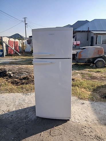 сушилки для мяса и рыбы: Холодильник BEKO, двухкамерный, белого цвета. Классическая — 1