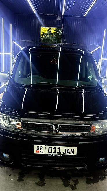 бампер stepwgn: Honda Stepwgn: 2003 г., 0.2 л, Минивэн — 8