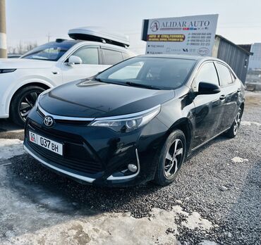 Toyota: Toyota Corolla: 2019 г., 1.2 л, Автомат, Бензин, Седан