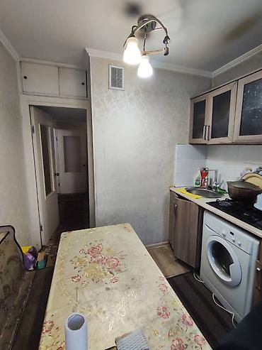 15: 3 комнаты, 58 м², Центральная мечеть 104 серия, 1 этаж, Старый ремонт — 3