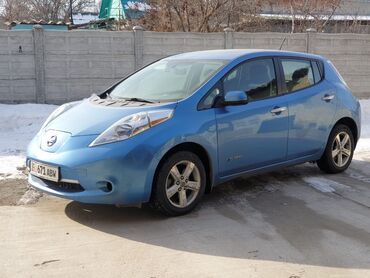 nissan tiana: В продаже Nissan Leaf 2014 год выпуска Пробег 95000 Батарея в отличном