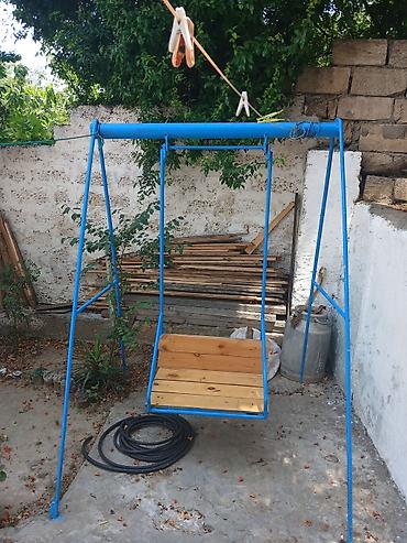 heyet yellenceyi: İşlənmiş, Oturacaq-yelləncək, Zontiksiz, Metal — 3