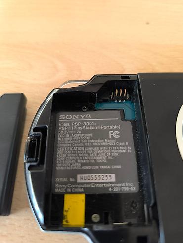 PSP (Sony PlayStation Portable): Sony Playstation Portable PSP 3001 Na prodaju PSP 3001 model u — 9