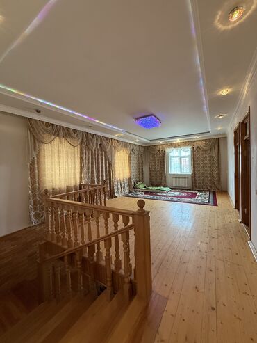 Həyət evləri və villaların satışı: 6 otaqlı, 256 kv. m, Kredit yoxdur, Orta təmir — 5