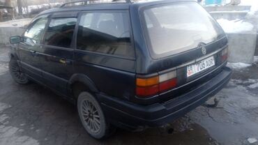 Volkswagen: Volkswagen Passat: 1991 г., 2 л, Механика, Газ, Универсал