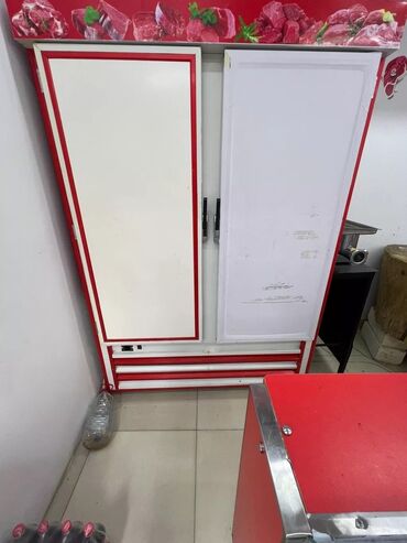 ət çekən: Soyuducu. Teze kimi. Qiymet 1450 azn. Unvan Xirdalan. SabinaSultan7181