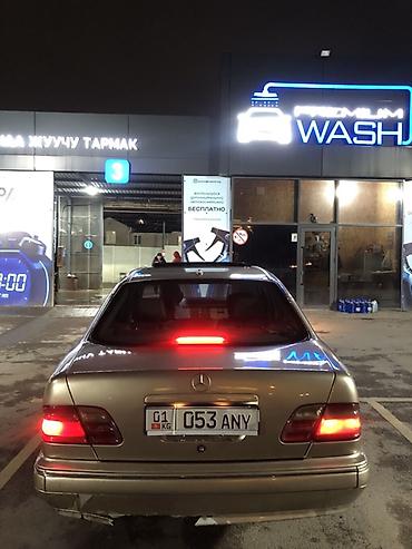 Mercedes-Benz: Mercedes-Benz E-Class: 2000 г., Автомат, Бензин, Седан — 4