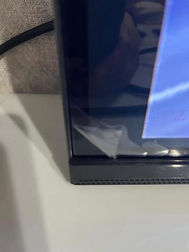 Телевизоры: Телевизор Samsung, диагональ экрана ориентировочно 32" (около 80 см) — 6