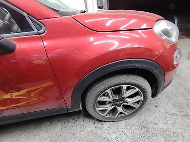exterra zene: Fiat 500x Cross desno krilo kod boje 831. Fiat 500x Cross desno krilo — 2
