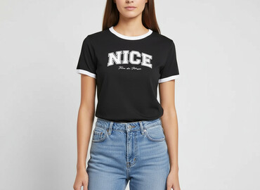 givenchy paris t shirty: Футболка жіноча, розмір M на lalafo.pl givenchy paris t shirty: Футболка жіноча, розмір M