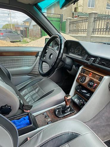 mers banan: Mercedes-Benz W124: 1990 г., 2 л, Механика, Бензин, Седан — 7