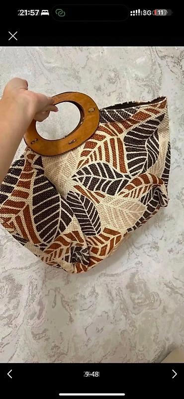 Пальто: Одежда, покупала в Дубаи/Италии, размер s/m до 44, новое и б/у.Фото и at lalafo.kg — 8 Пальто: Одежда, покупала в Дубаи/Италии, размер s/m до 44, новое и б/у.Фото и — 8