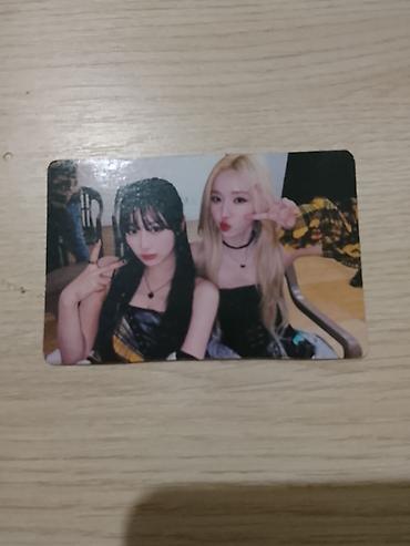 Открытки: Фотокарточки с изображениями участниц k-pop группы (несколько — 27