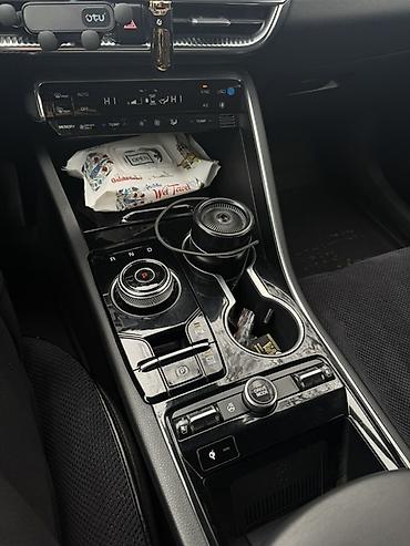 Kia: Kia K5: 2020 г., Седан — 10