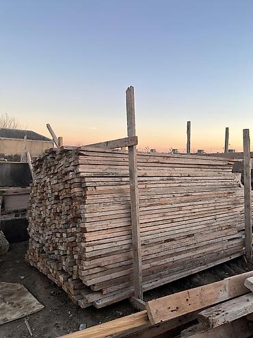 Taxtalar: Taxta qəlib materialları və lövhələr Məhsul təsviri: - Beton tökmə — 2