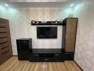 мебель деревянная: Гарнитур для зала, Шкаф, Комод, цвет - Черный, Новый