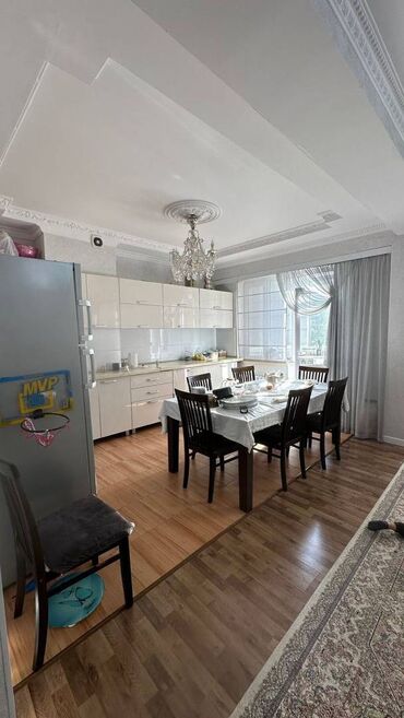 Продажа квартир: 3 комнаты, 107 м², Элитка, 2 этаж, Евроремонт