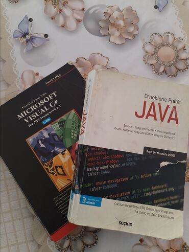 7 ci sinif informatika derslik: Java və C# kitabı satılır 📚 Kitablar 2-ci əl olsa da, yaxşı