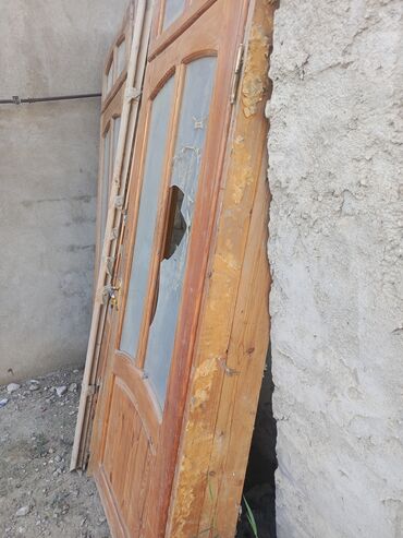 gencede qapi: Taxta giriş/qapı dəsti Razılaşmaq olar - Material: təbii ağac (şam)