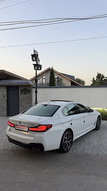 m 5: BMW 5 series: 2021 г., 2 л, Автомат, Электромобиль, Седан — 4