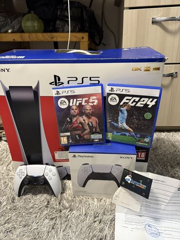 приставка маг: Ps5 fat Два оригинальных джойстика Два диска fc24, ufc 5 Чек все