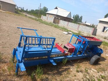 плуг плн: Картофелесажалка предназначена для механизированной посадки картофеля