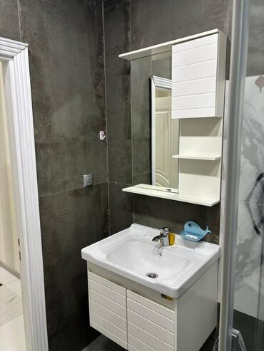 Mənzil kirayələyirəm: 3 otaqlı, 110 kv. m — 9