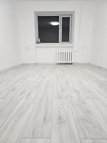 квартира эмаком: 2 комнаты, 43 м², Индивидуалка, 1 этаж, Косметический ремонт