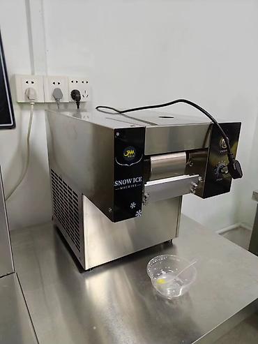 buz aparati: Kafeler, desert barları və küçə satışları üçün “Snow Ice Machine” – — 1