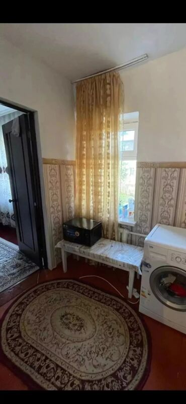 Долгосрочная аренда квартир: 80 м², 4 комнаты, Парковка, Забор, огорожен