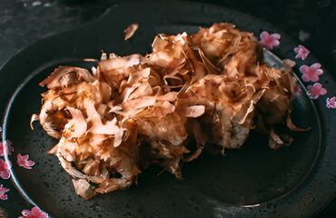 Готовые блюда, кулинария: Сеты роллов и суши - Тёплые роллы в хрустящей панировке: крупные — 21