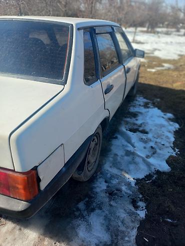 ВАЗ (ЛАДА): ВАЗ (ЛАДА) 21099: 2000 г., 1.5 л, Механика, Бензин, Седан — 6