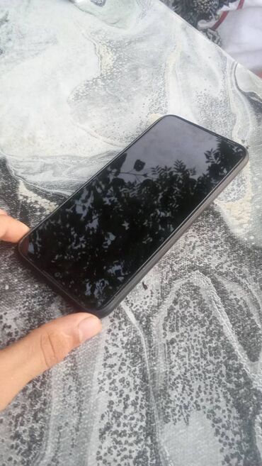 Blackberry: Honor 10i, 128 ГБ, цвет - Черный, Отпечаток пальца