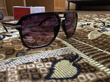 ray ban eynəkləri: Gün eynəyi
Təzədir heç taxılmayıb