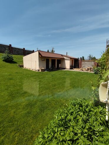 Долгосрочная аренда домов: 250 м², 7 комнат, Бронированные двери, Парковка, Утепленный — 7