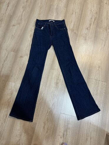 джинсы прямые: Клеш, Pull and Bear, Высокая талия