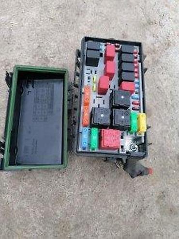 osigurac za instrument tablu: Fiat grande punto 1.4 benzin kutija osiguraca. Fiat grande punto 1.4 — 1